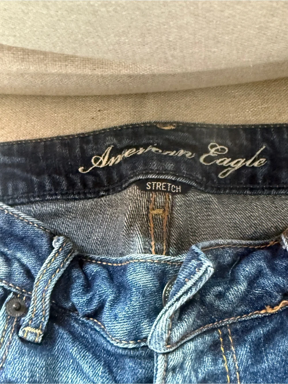 American Eagle Outfitters Distressed Jeans - Picture 2 of 5